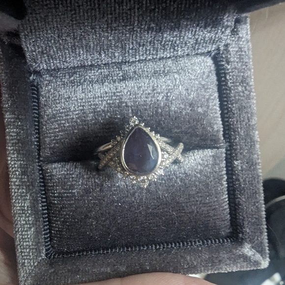 Unique Handmade Alexandrite(color changing) White Gold ring set w/ Pavé Diamonds - Picture 4 of 16